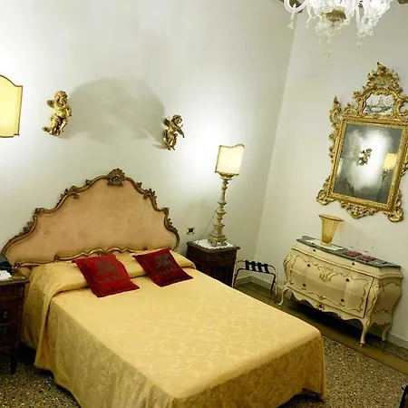 Luxury Venetian 2* Venice