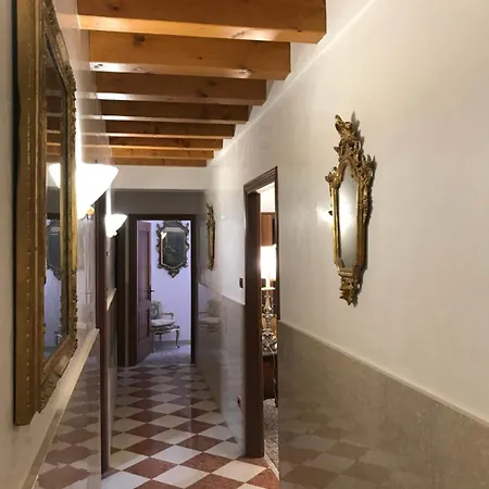 Luxury Venetian 招待所 威尼斯