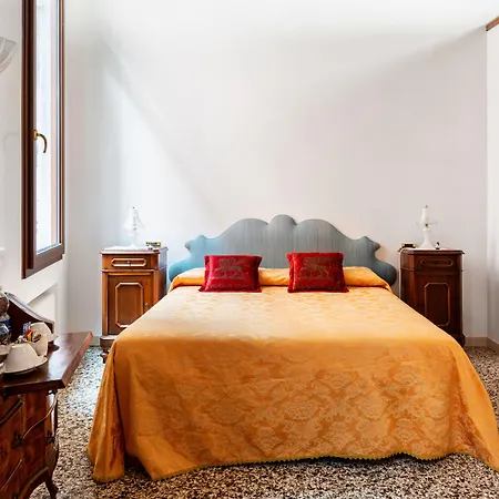 Vendégház Luxury Venetian 4*