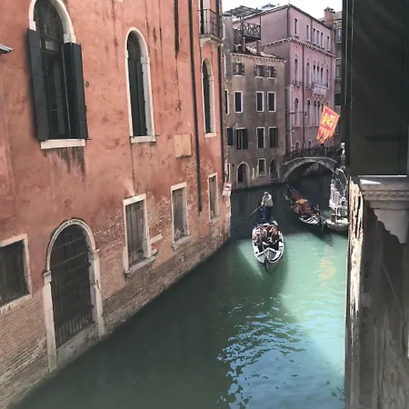 Guest house Luxury Venetian