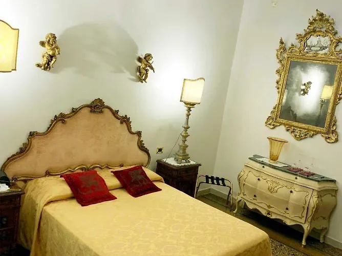 Luxury Venetian 4* Velence