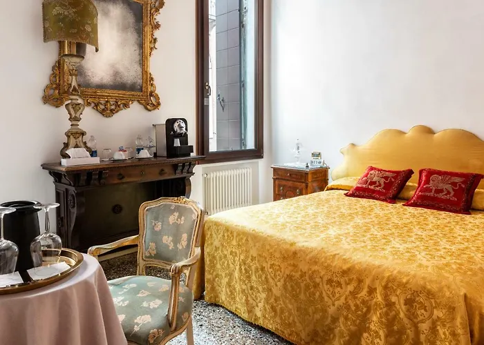 Luxury Venetian 4* Velence